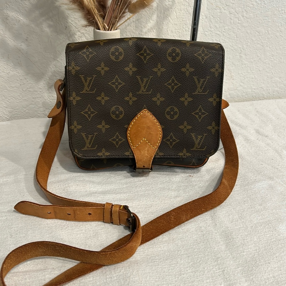 LOUIS VUITTON Monogram Cartouchiere MM Shoulder Bag M51253 LV Auth yk14704